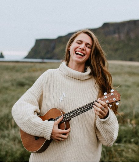 Ukulele Holiday Sessions (1000 × 666 px)